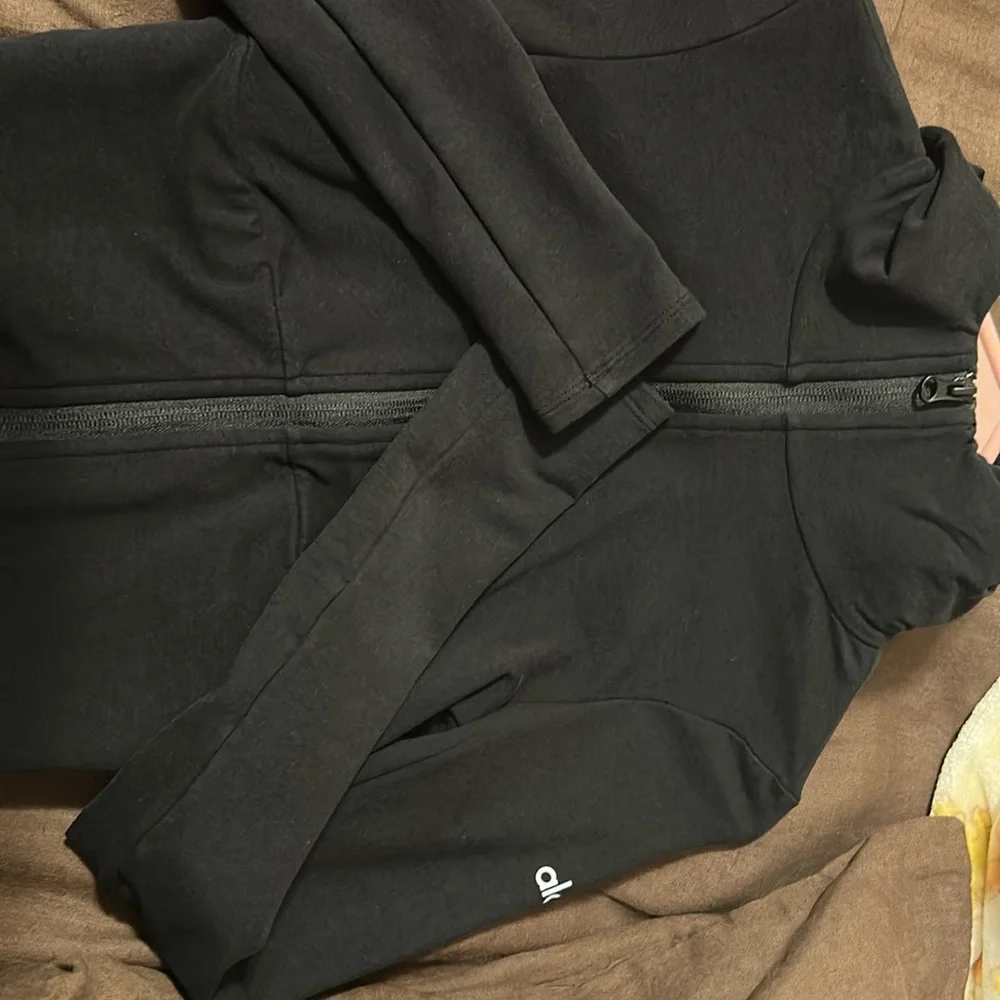 Alo jacket - Picture 1 of 4
